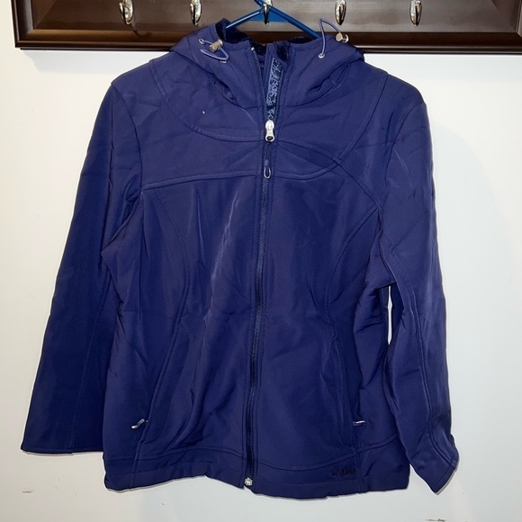 L.L. Bean Jackets & Blazers - LL Bean Ladies Dark Blue Fleece Lined Jacket Size Large